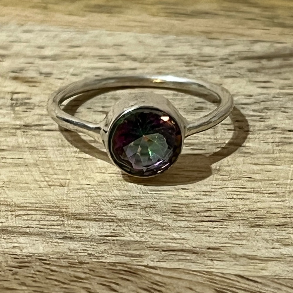 MYSTIC TOPAZ DAINTY GEMSTONE RING SILVER PLATED SIZE 9